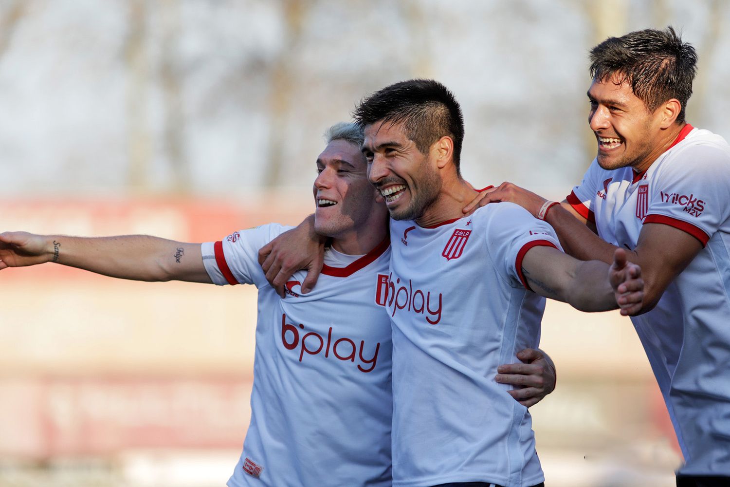 Estudiantes recibe a Goiás en La Plata