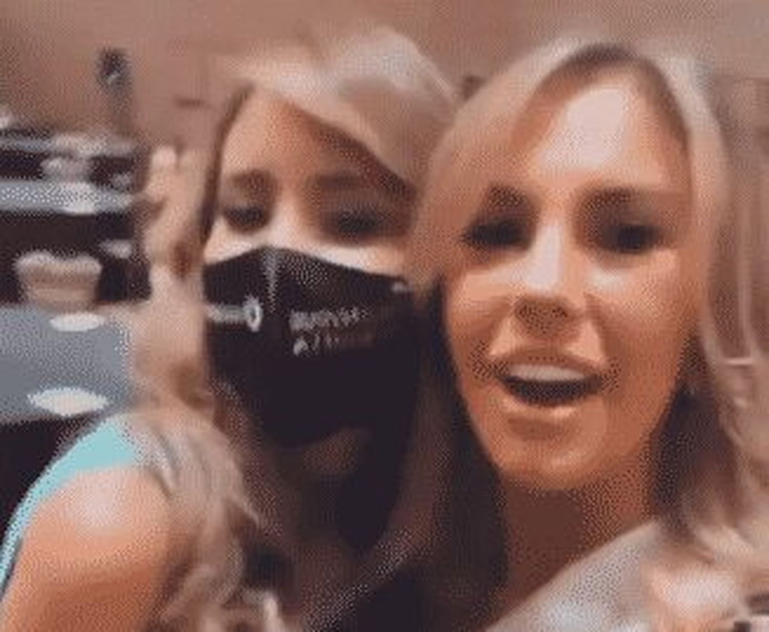Las dos candidatas rumbo al Miss Universo en Instagram