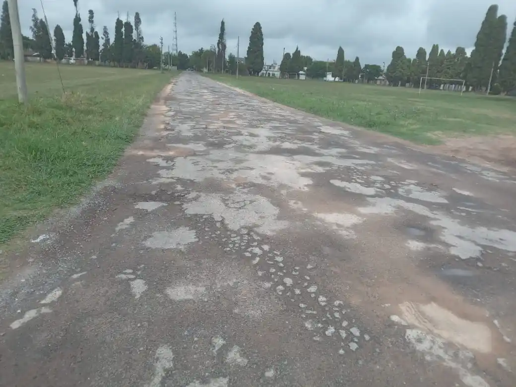 Rivadavia y Moisés Novillo