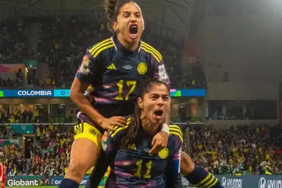 Colombia hace historia y se mete en cuartos de final del Mundial Femenino