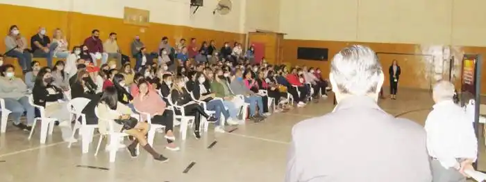 La Escuela Comercio 2 implementa  un innovador registro de  asistencia elaborado por sus alumnos