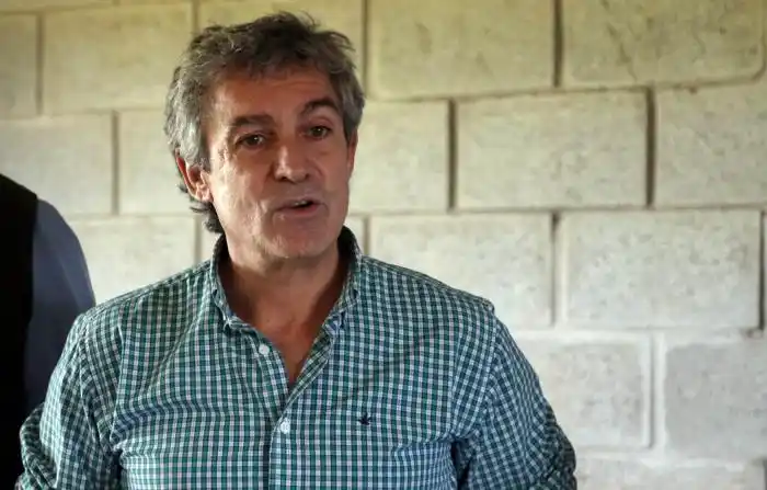 Piden que Massa explique "cómo financia su barra brava el viaje a Brasil" 