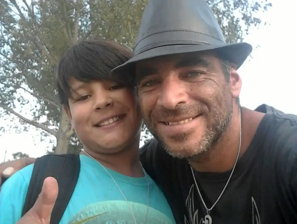 El padre del niño herido por un disparo afirmó que "pusieron un menor en la causa"