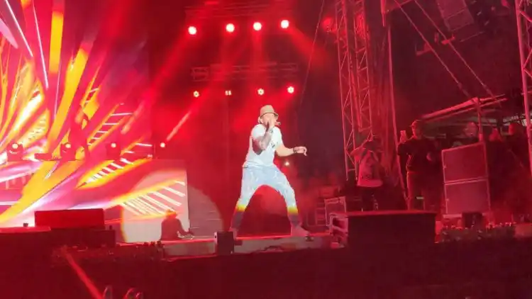 Caracas se llenó de reguetón con el Music Life Fest  