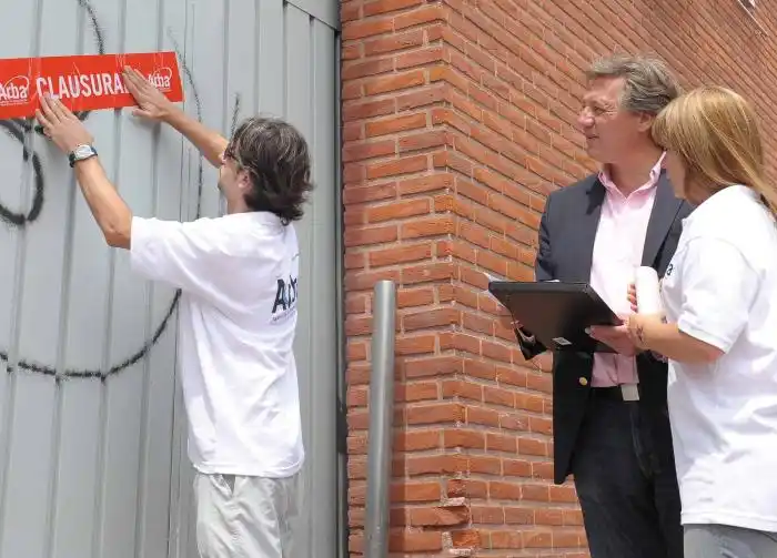 Arba clausuró 135 comercios que evadían impuestos