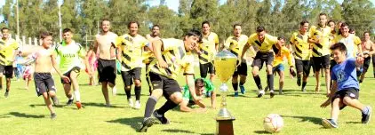 El Colgante, campeón amateur