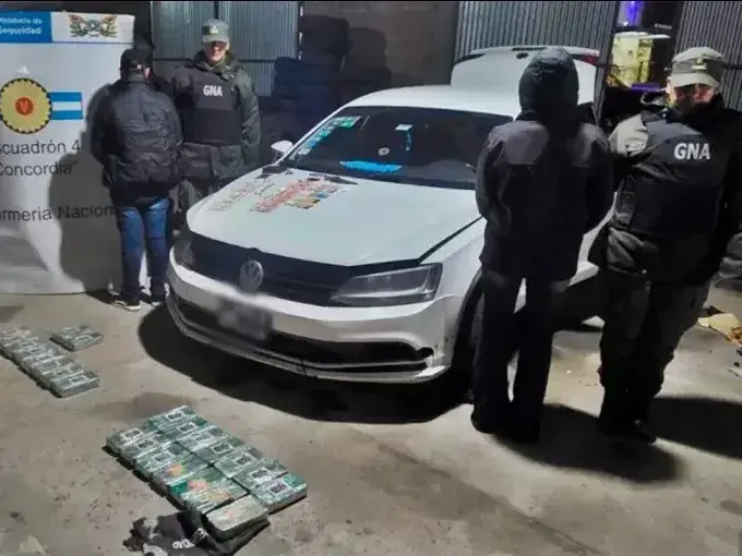 Secuestraron casi 24 kilos de cocaína y detuvieron a tres personas, entre ellas un concordiense