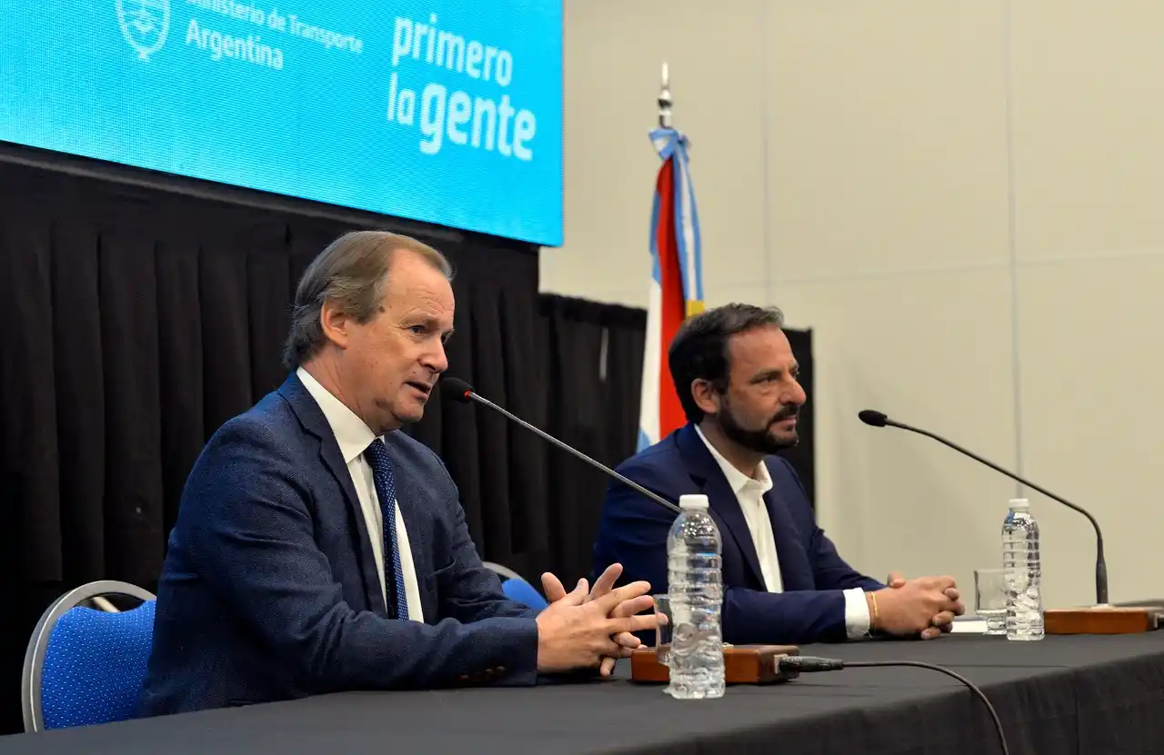 Bordet llamó a generar un desarrollo portuario que potencie las economías de las provincias