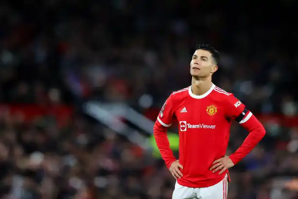La frustración de Cristiano Ronaldo tras fallar el penal.