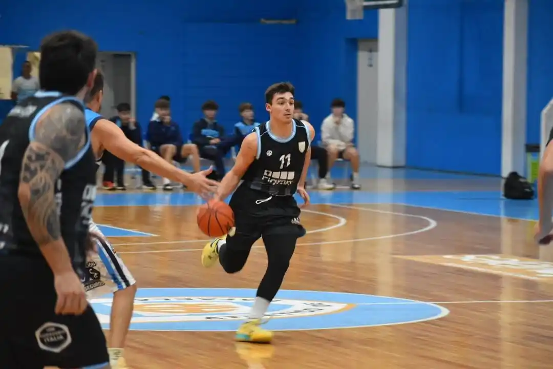 nicolás crotti basquet atletico - 2