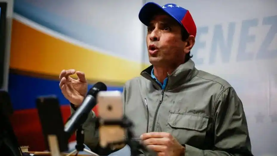 Capriles: “Pensar en que habrá cambio político mientras la gente esté mal, es errado”
