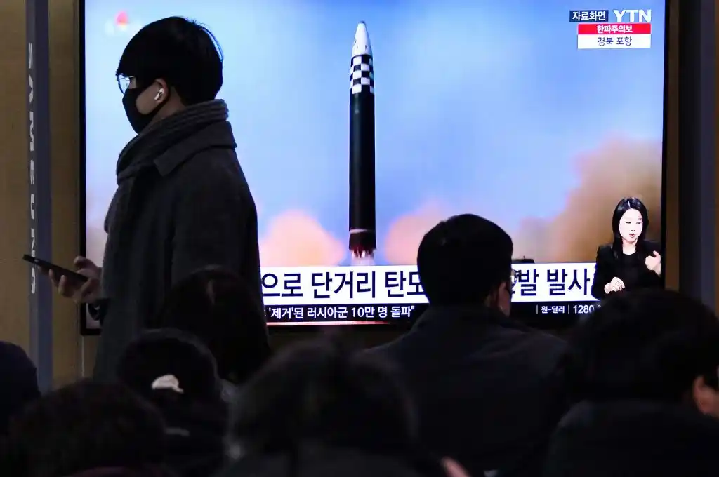 Corea del Norte lanzó dos nuevos misiles balísticos al mar de Japón