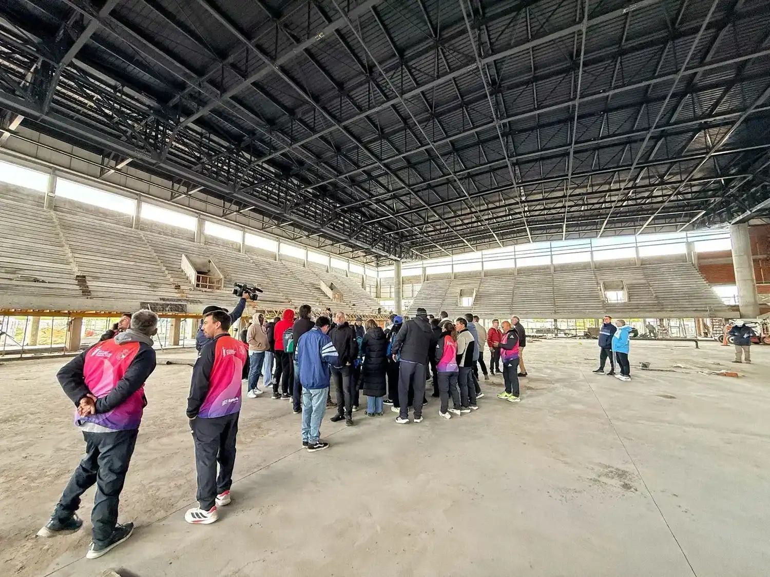 Recorrido por la nueva infraestructura deportivo.