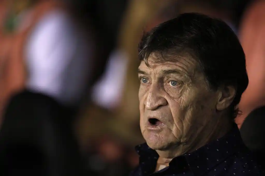 Julio Falcioni inicia un  nuevo ciclo en Banfield