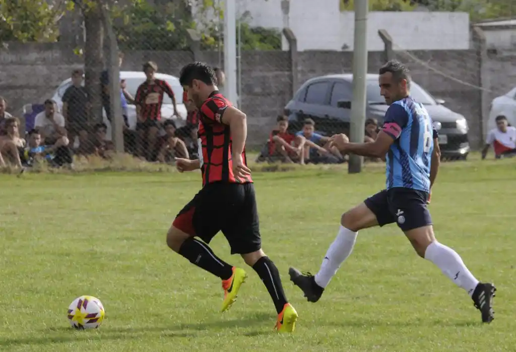 Luciano Silva, el máximo artillero de la temporada
