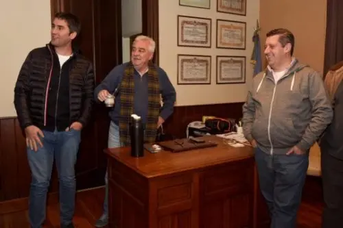 Intendentes peronistas respaldaron a Vidal contra el reclamo de gobernadores