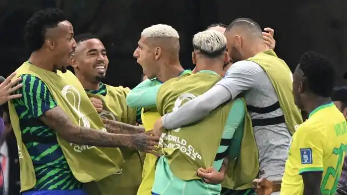Brasil, sin Neymar, se mide  ante Suiza