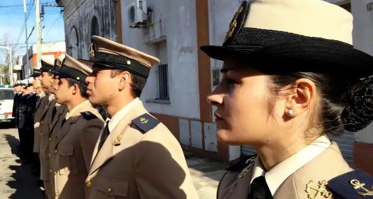 205º aniversario de la Prefectura: Imágenes de la ceremonia
