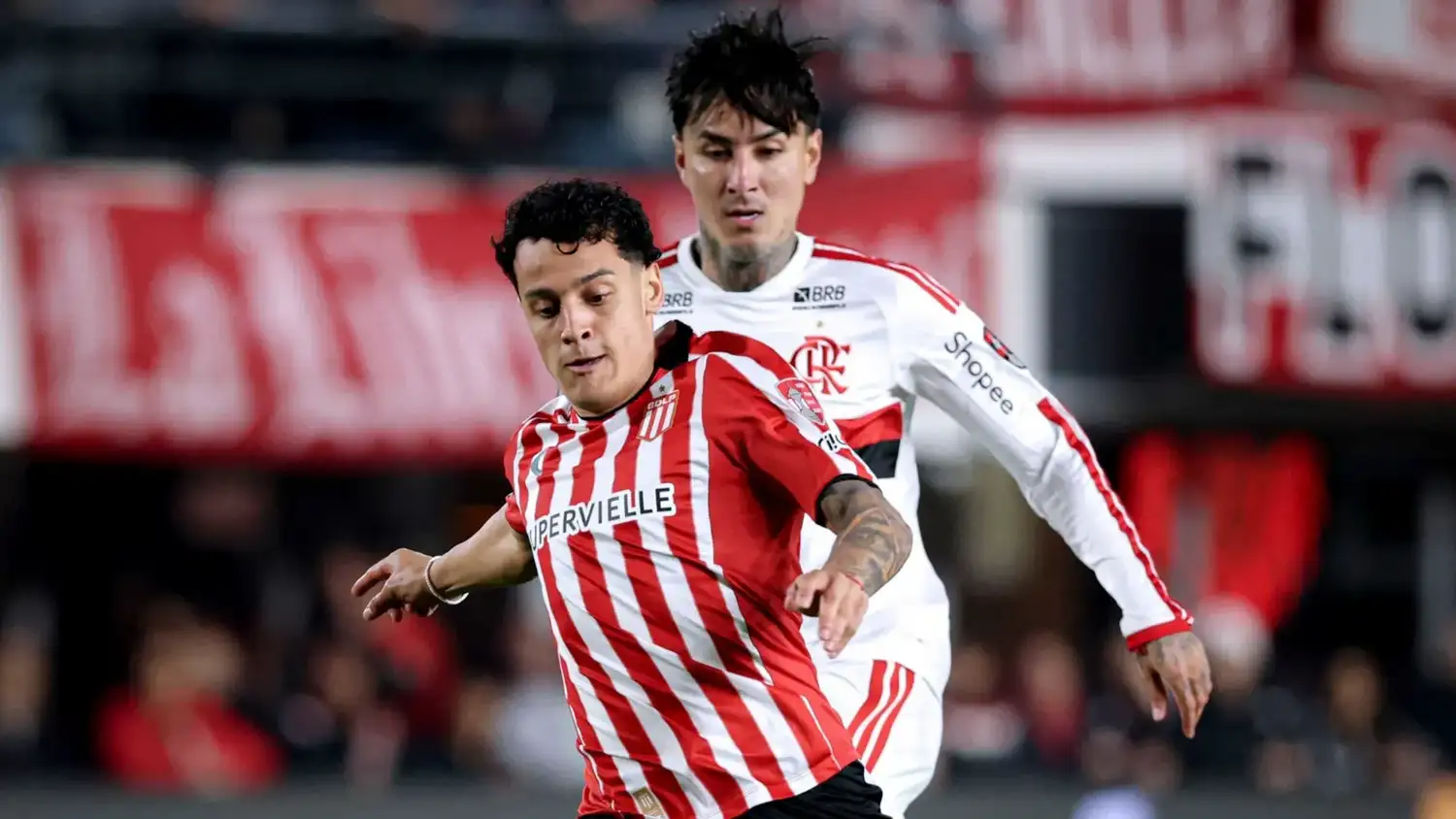 Tiago Palacios, en el partido de ida.