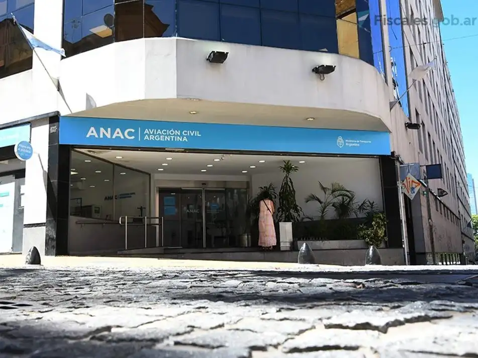 ATE suspendió el paro de controladores aéreos del lunes tras un llamado del Gobierno