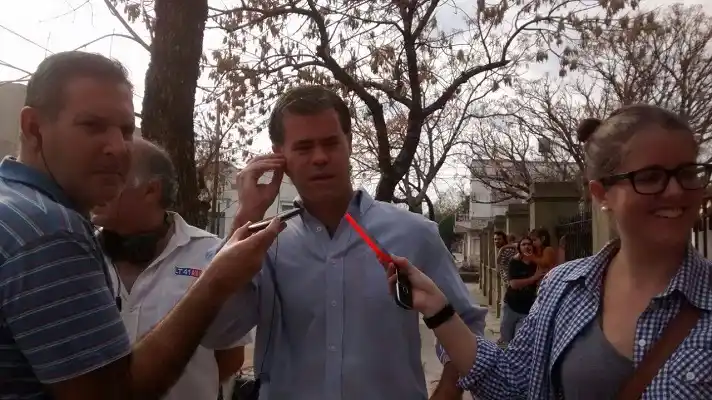 Piaggio votó y destacó la tranquilidad de la jornada en la ciudad