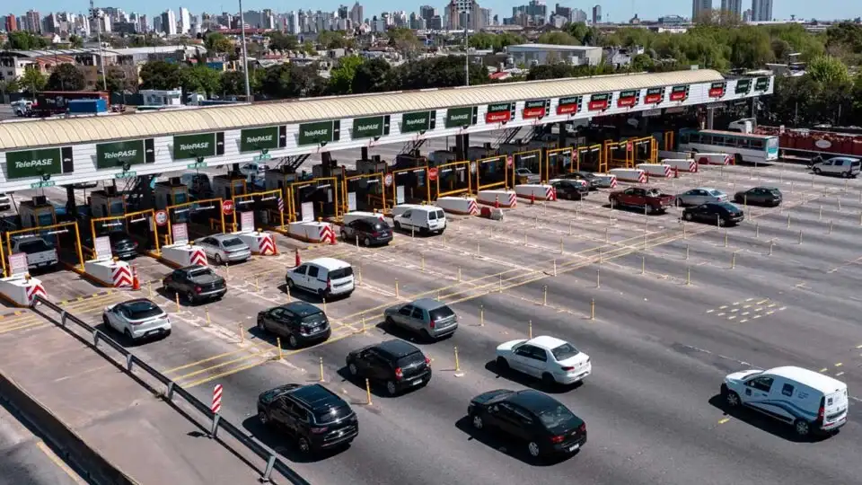 Se actualizarán las tarifas de los peajes ubicados en la Autopista Buenos Aires – La Plata y en la Ruta 6.