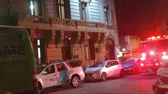 Intento de motín en Comisaría de Tandil: Hubo incendio de colchones