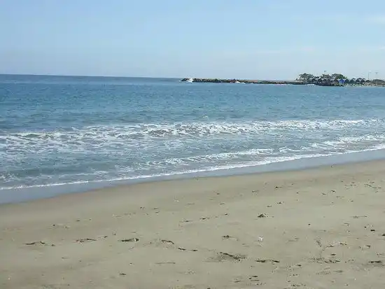 ¡A DISFRUTAR DEL MAR! La Guaira cuenta con 64 playas aptas para las vacaciones