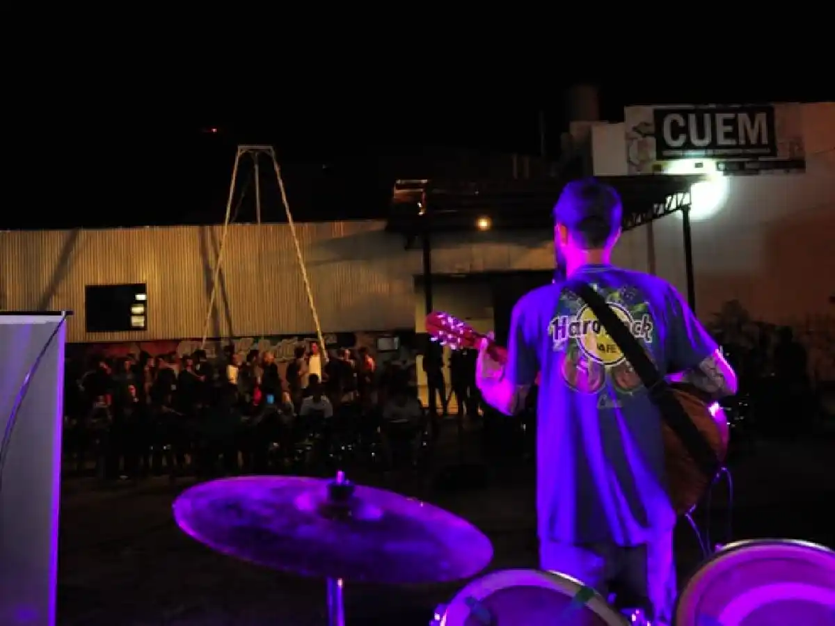 Empiezan los viernes de rock en el Cuem