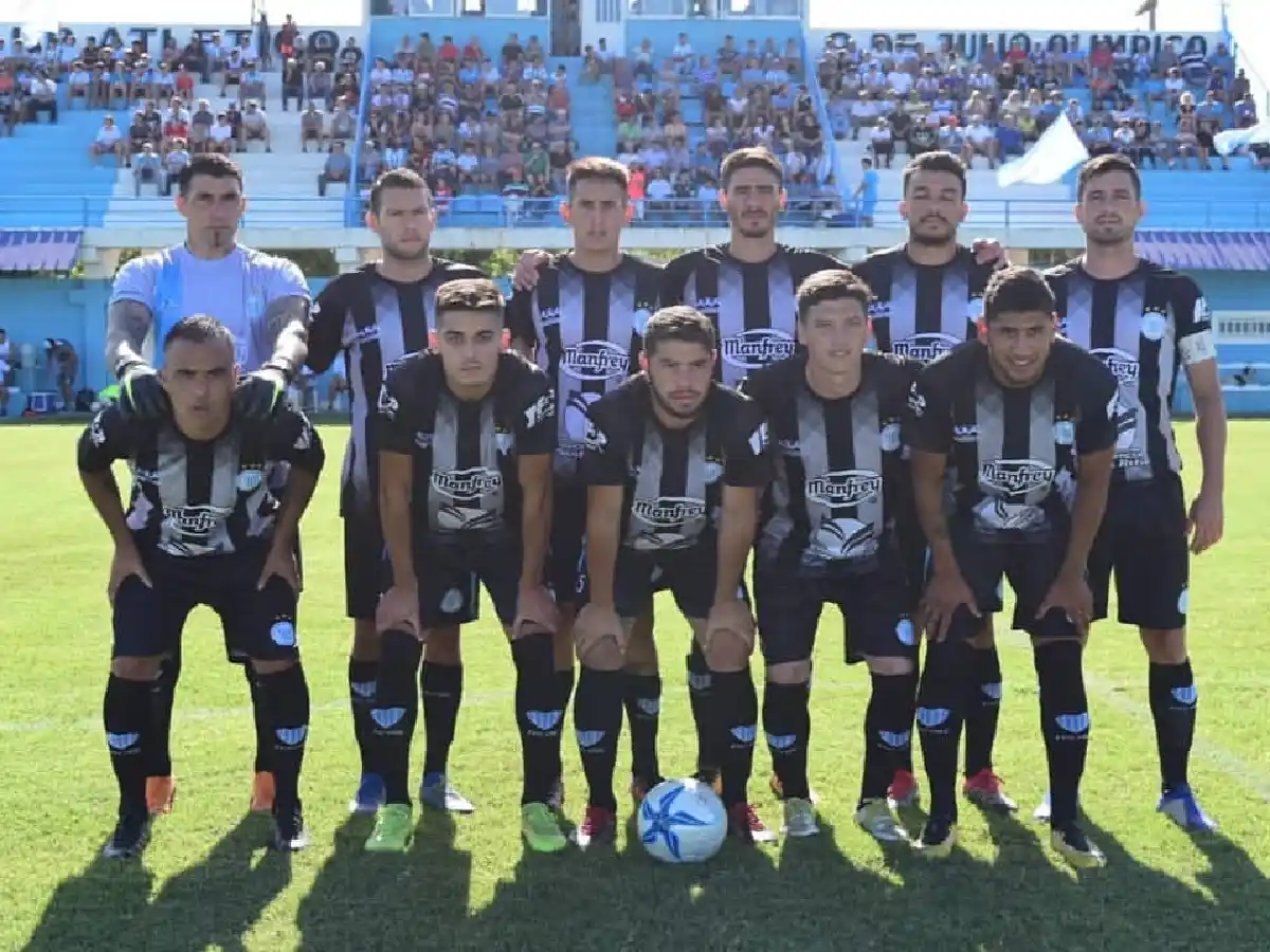 En Freyre, Racing le ganó al "9"