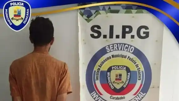 Se hizo pasar por un paciente para entrar en un CDI, obtener sellos médicos y hurtar material