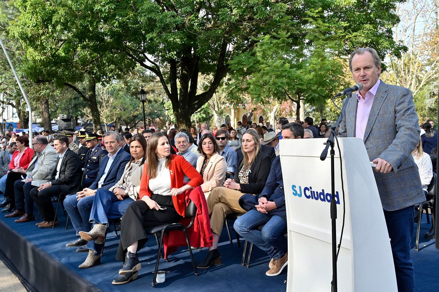 “Es momento de ir por más para las entrerrianas y los entrerrianos”