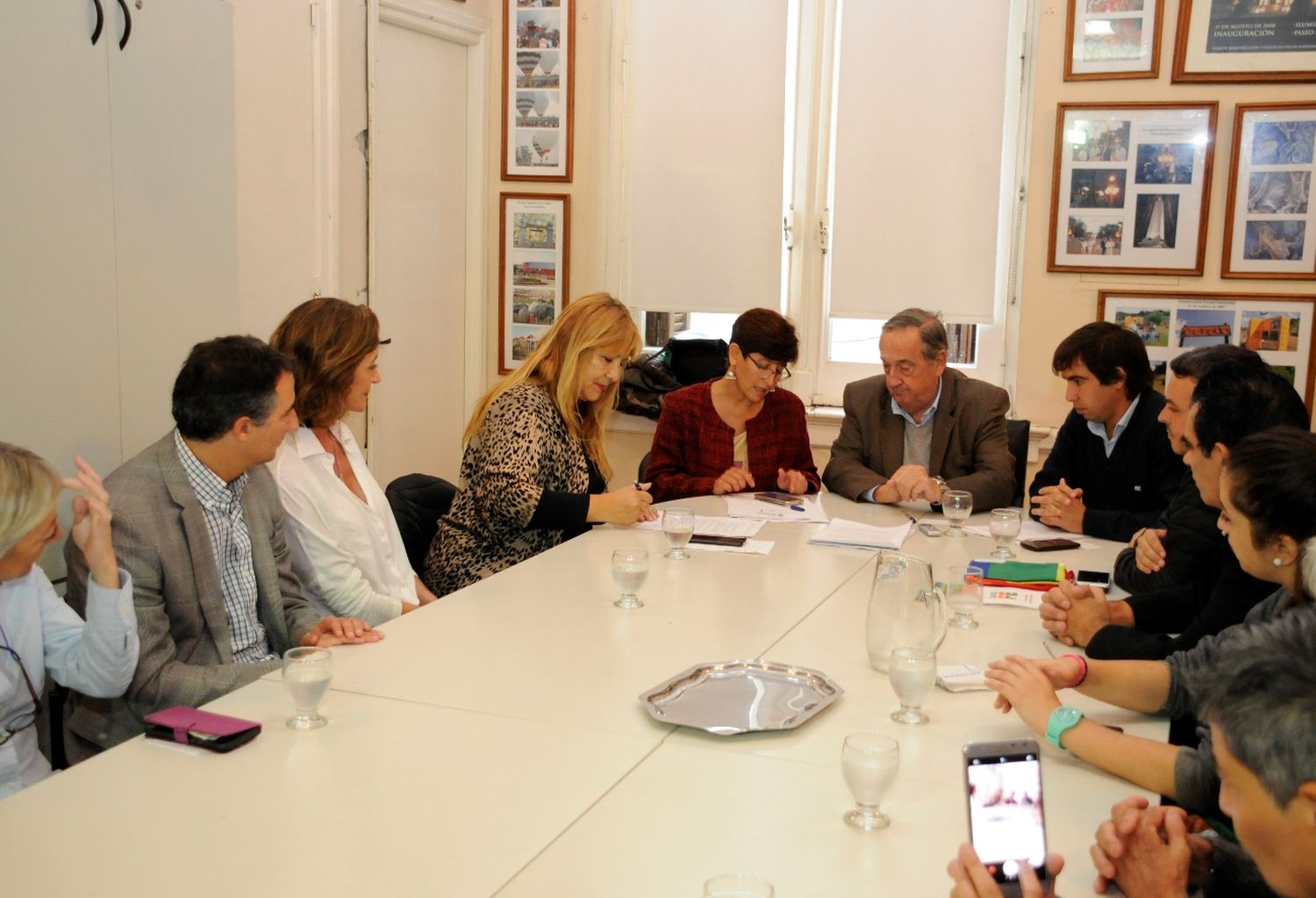El Municipio firmó convenios para profundizar las políticas de género y diversidad