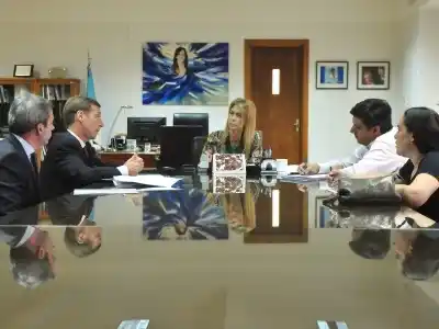 Inversión de u$s6,7 M para que Samsung haga televisores en Argentina