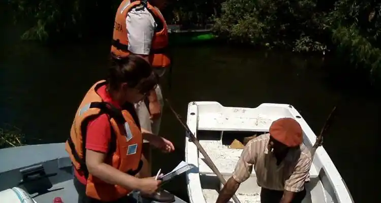 Creciente: Nueva recorrida en la zona de isla