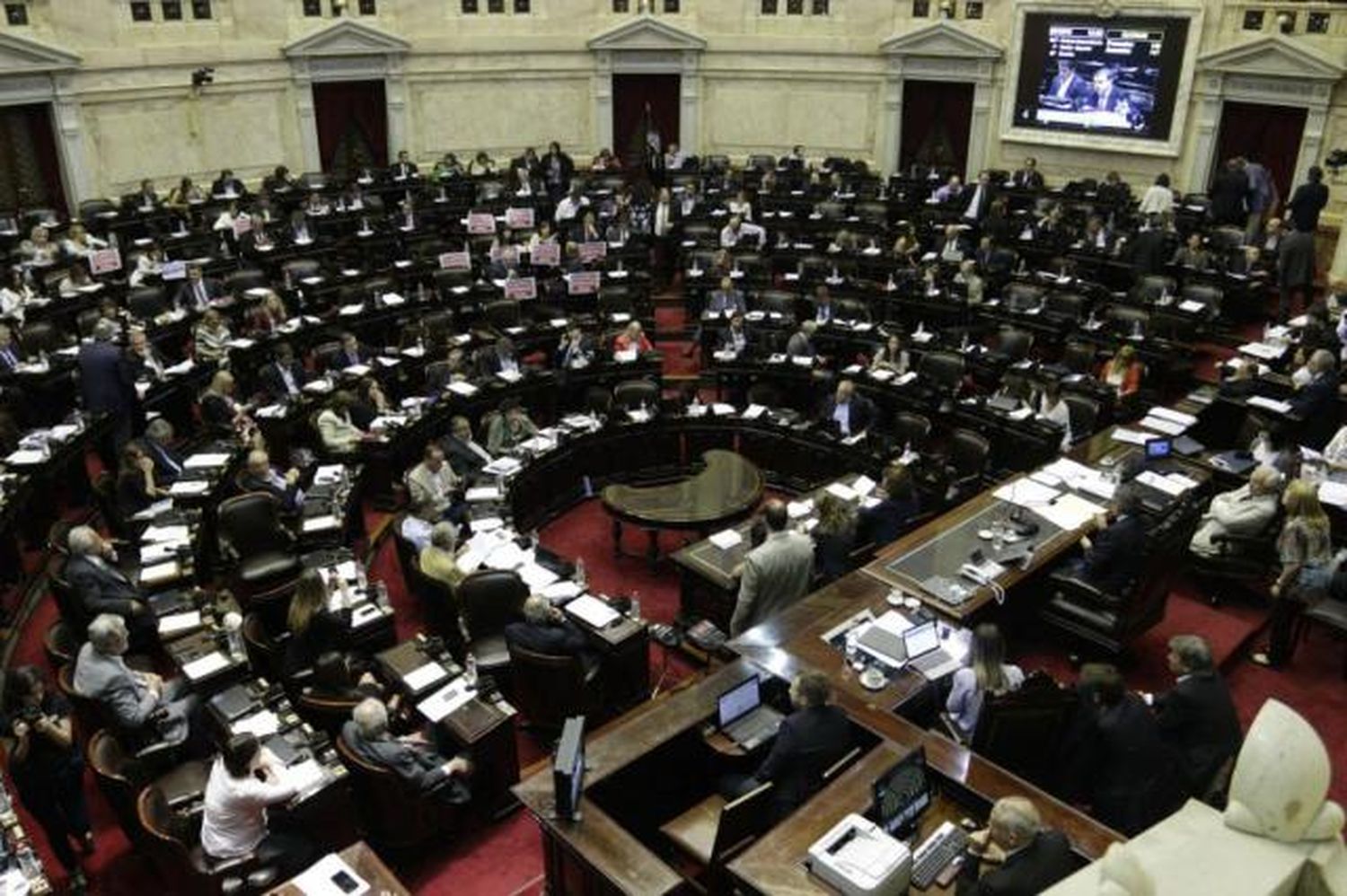El Congreso se prepara para sesionar hasta las Fiestas