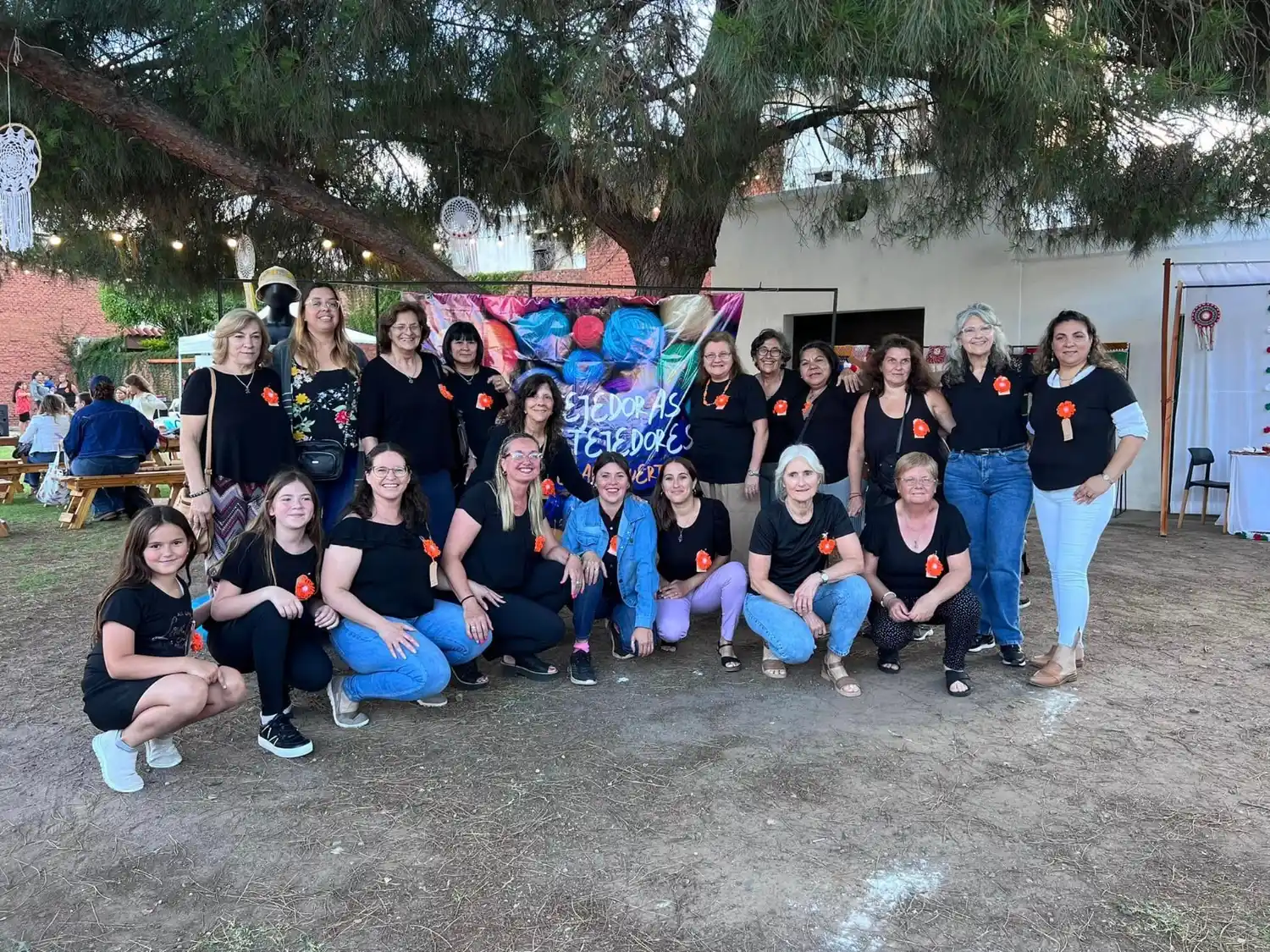 Integrantes de uno de los talleres municipales.