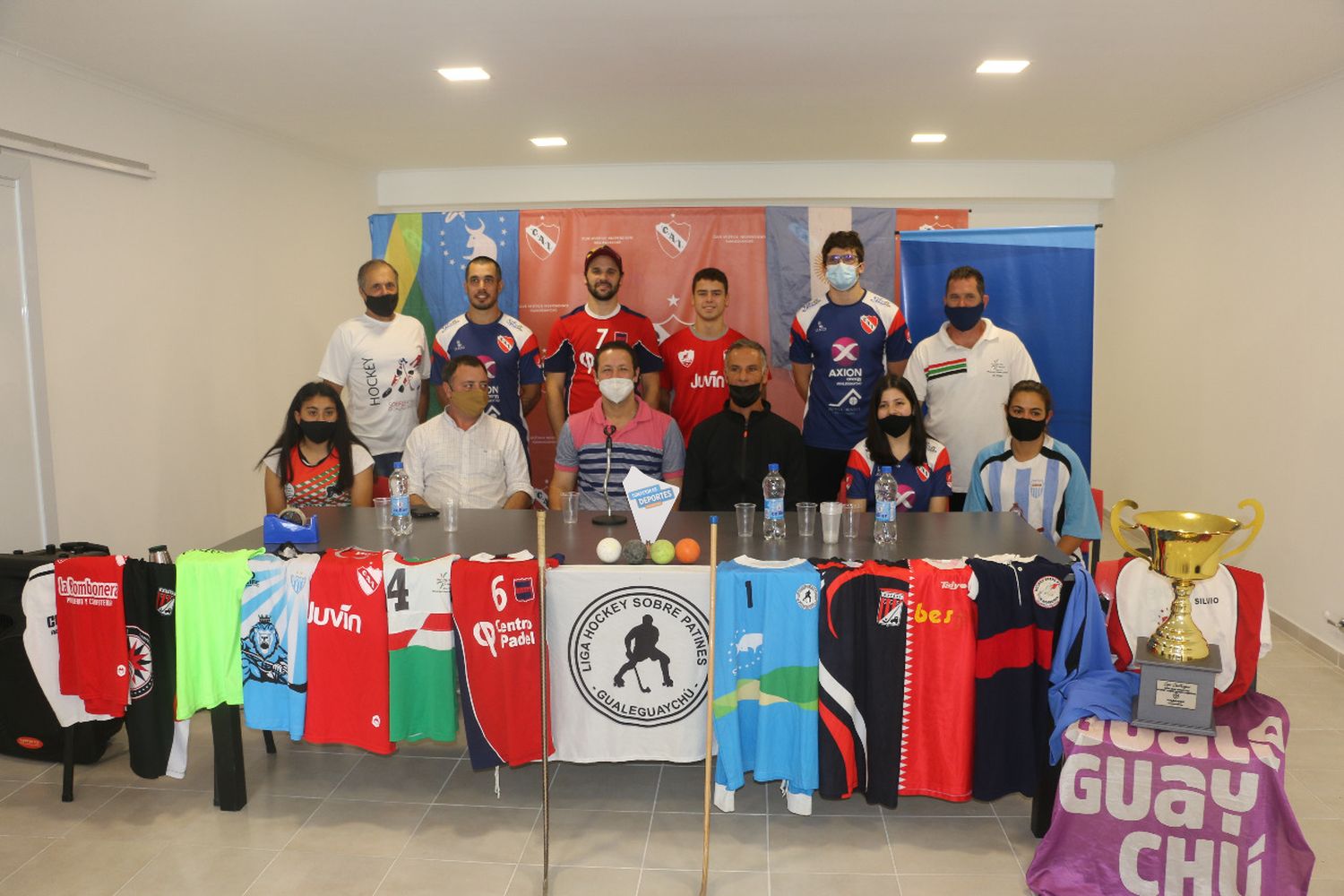 Presentaron la Copa Gualeguaychú que llevará el nombre de Silvio Saudejaud