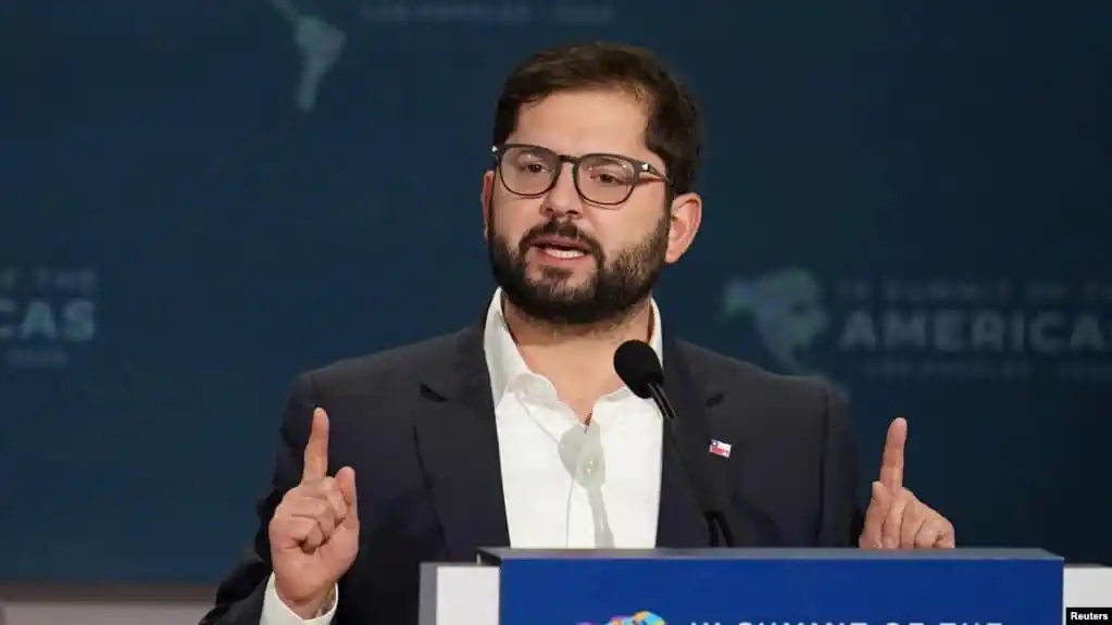 Boric aparece en la portada de la revista Time: «Un nuevo tipo de líder de izquierda»