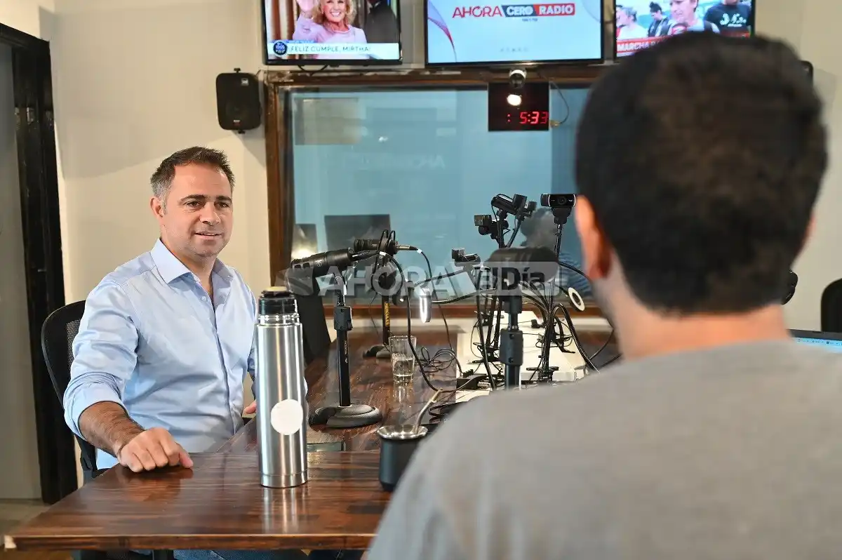 davico en Ahora Cero Radio - 4