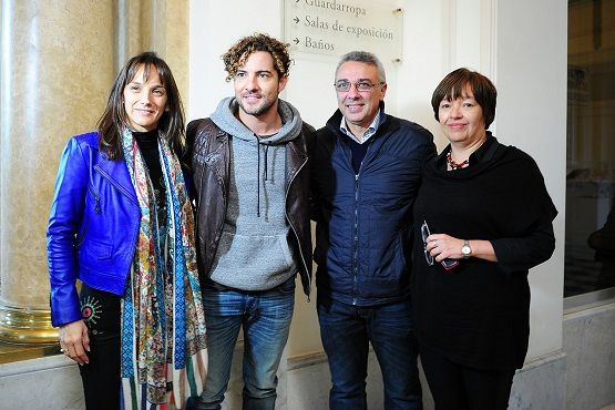 David Bisbal grabó un video con la "China" Suárez en Tigre 