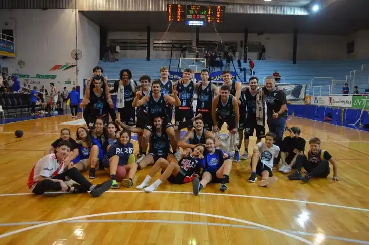 Echagüe celebra el pasaje a otra instancia. (Foto de prensa de Echagüe).