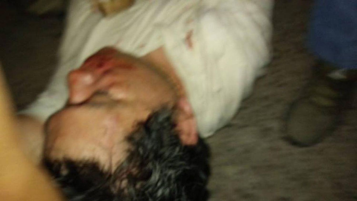 Una mamá le dio una paliza a un pervertido que citó a su hija de 13 años (¡y lo grabó en video!)