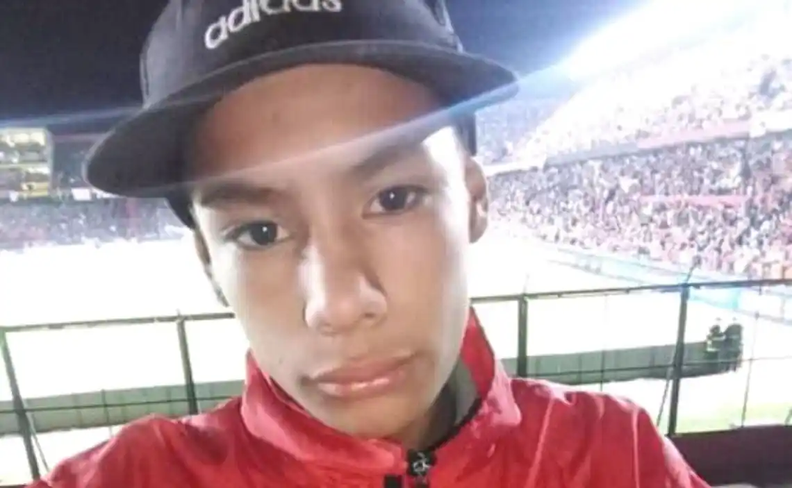 Se solicita información sobre el paradero de Jonathan Esteban Oliva