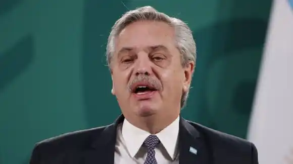 Alberto Fernández: no hubo «ninguna irregularidad» en avión venezolano varado en Argentina