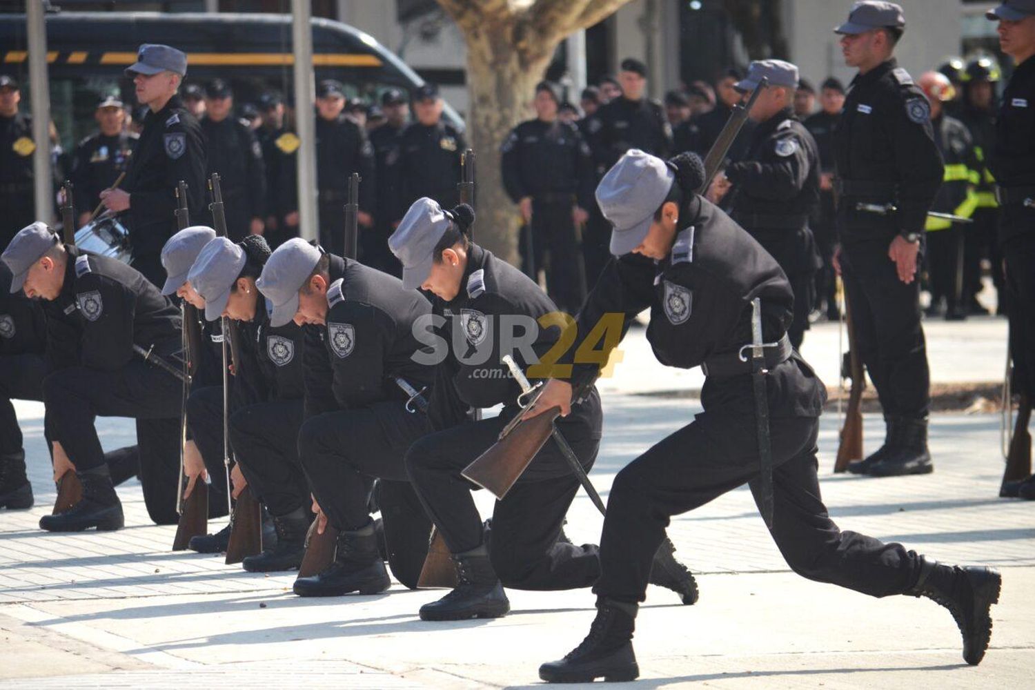 El ministro de Seguridad encabezó el acto por el 158° aniversario de la creación de la Policía de la provincia