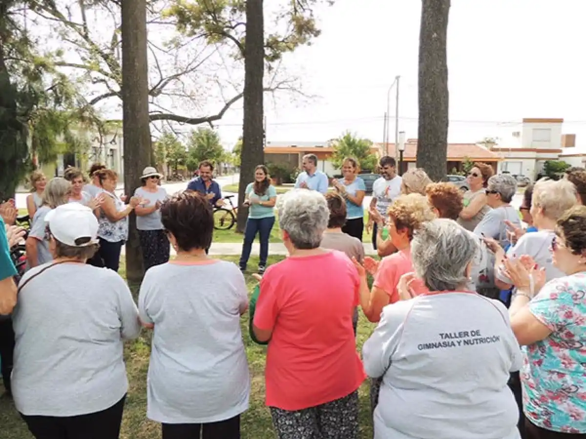 Devoto: inauguraron gimnasio al aire libre 