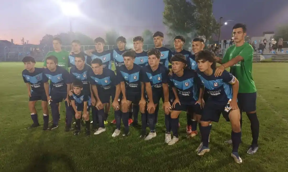 La selección tandilense, anoche en Olavarría.