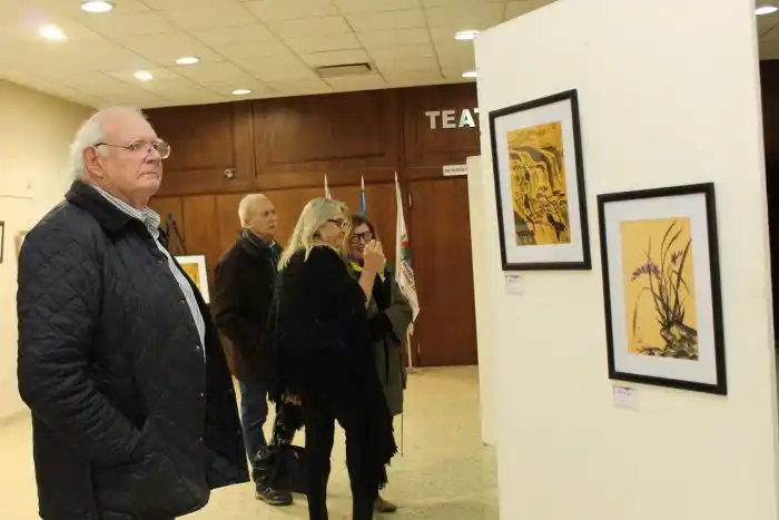 Exposiciones de pintura, dibujo y escultura en diversos espacios