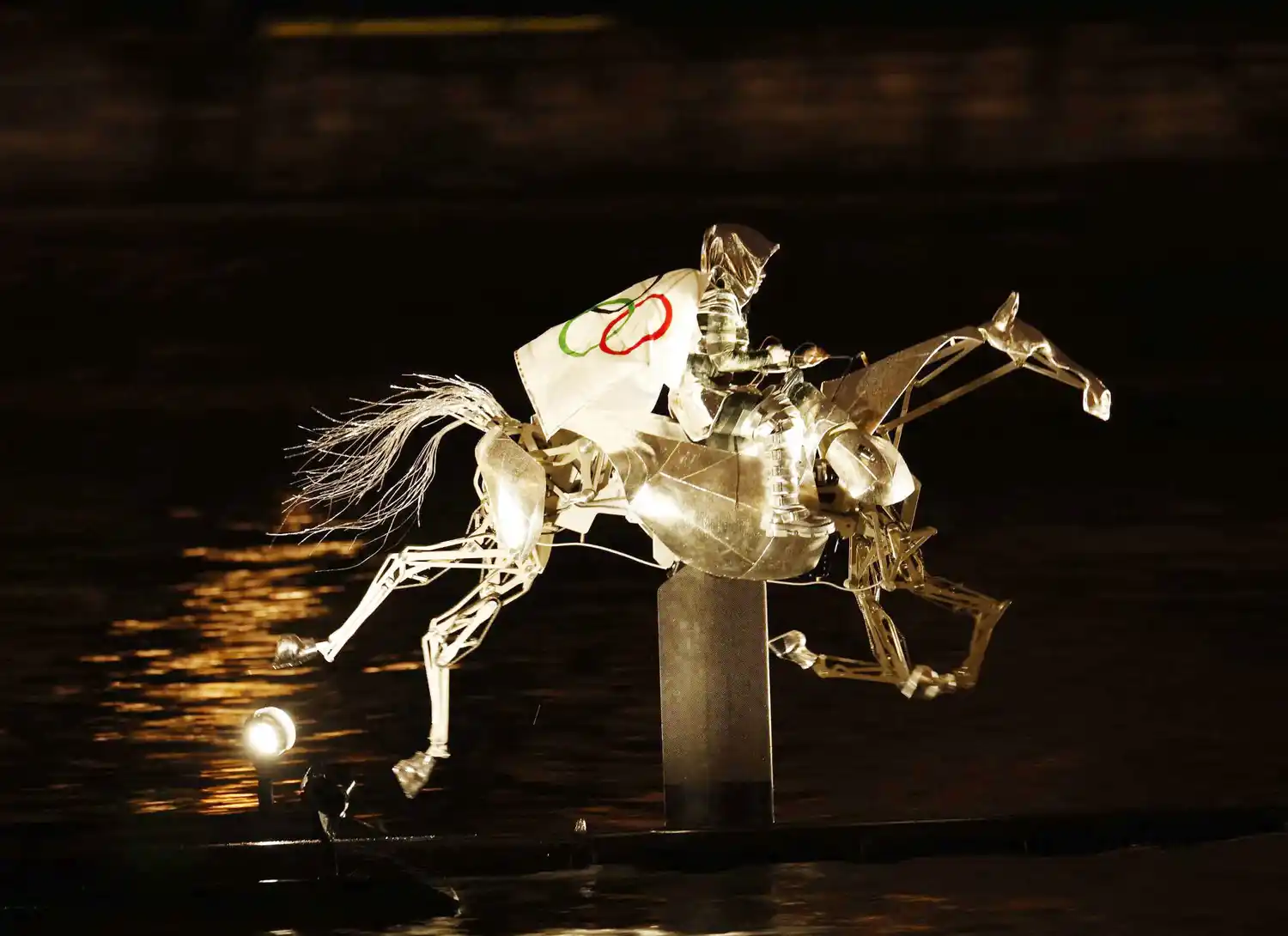 Juegos Olímpicos París 2024: Cinco momentos de la inauguración que destacaron por su tecnología